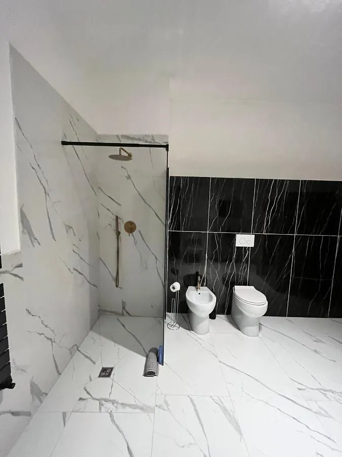 Myhome Boni Deluxe Milan Italy